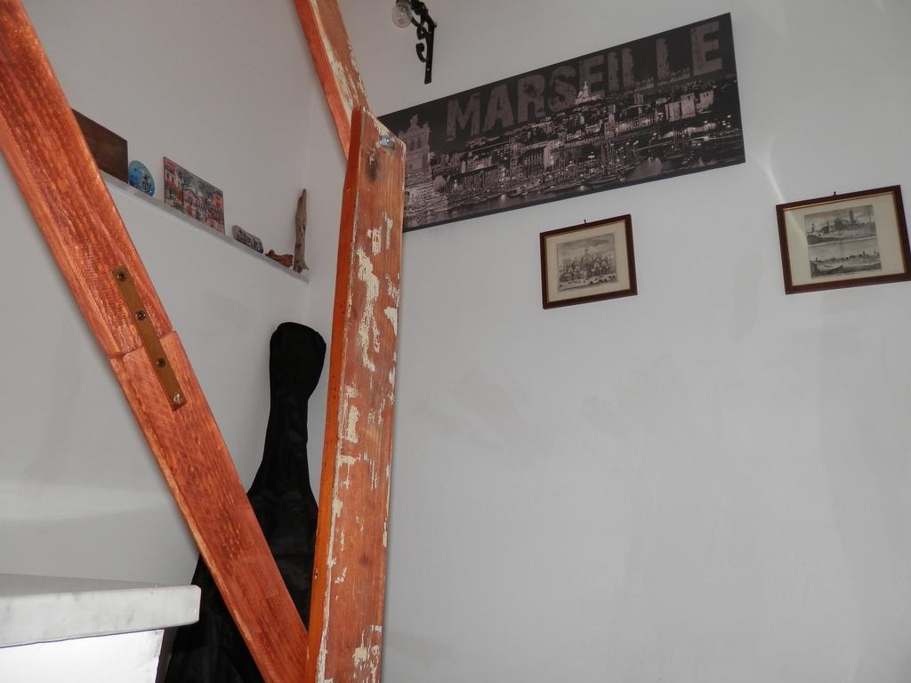 Al Fakhar Panzió Ficarra Kültér fotó